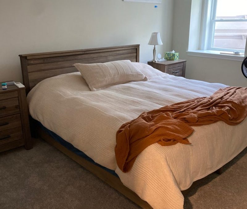 Dave's review image of the strasburg bedframe